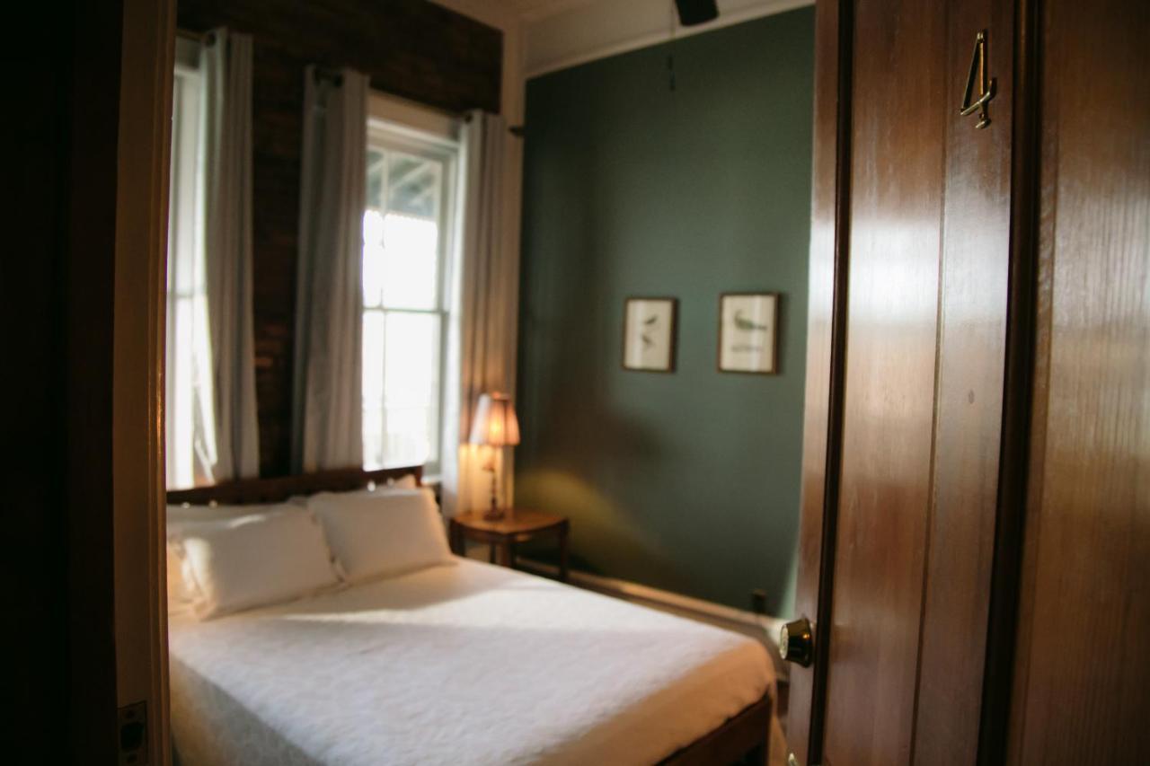 The Grand Hotel Hogansville Экстерьер фото